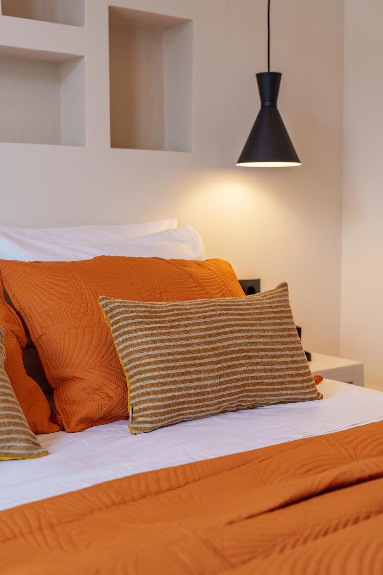Sugarwhite Suites With Private Not Heated Pool Emporio  Eksteriør billede