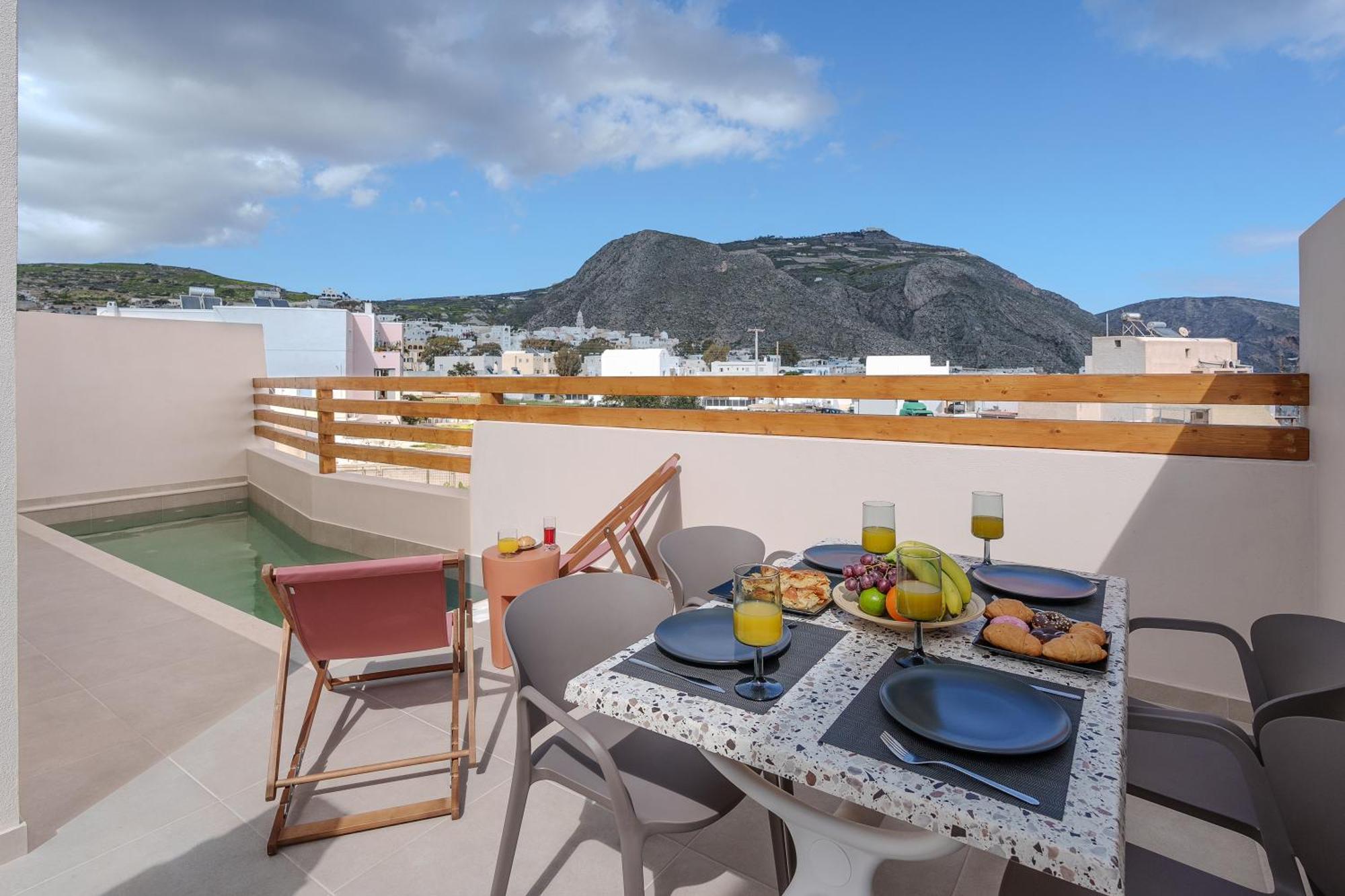 Sugarwhite Suites With Private Not Heated Pool Emporio  Eksteriør billede